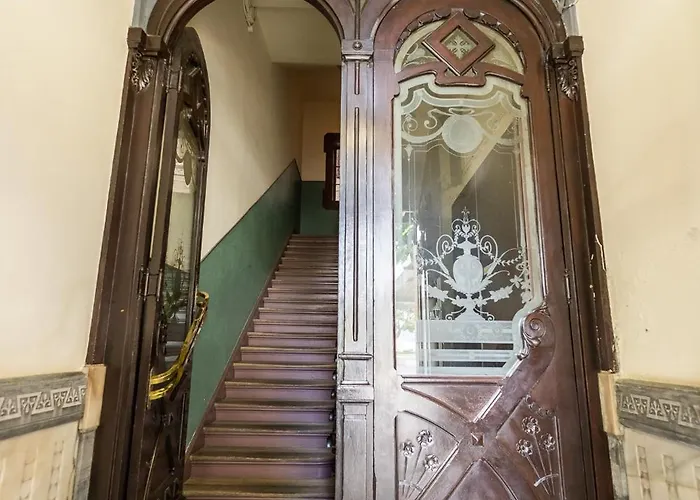 Vistas Al Nautico Y Paseo Maritimo De