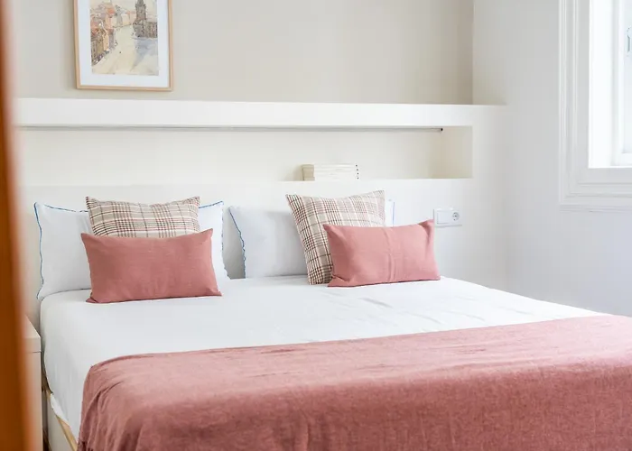 Vistas Al Nautico Y Paseo Maritimo De Apartmán